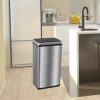 Trash Cans5940