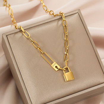 Luxury Pendant Charm Bracelet79970