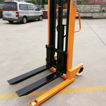 Manual Forklift81717