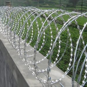 Barbed Wire Rolls2272