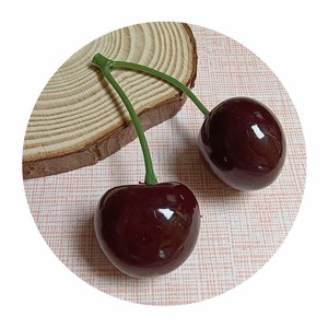 Fresh Cherries3627