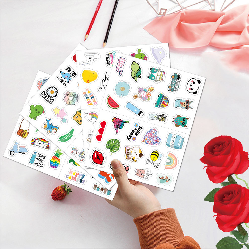 Customized High Quality Waterproof PVC Adhesive Stickers with UV Coating for Advertising Labels (Round Shape)