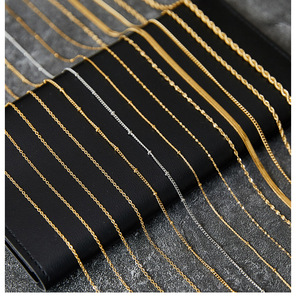 Fashion Chains42