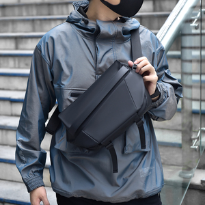 Men’s Shoulder Bags3555