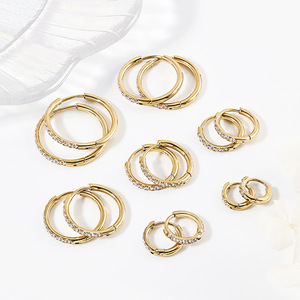 Fashion Stud Earrings43