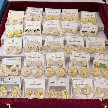 Fashion Clip On Earrings79887