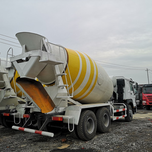 Used Concrete Mixer Trucks6329