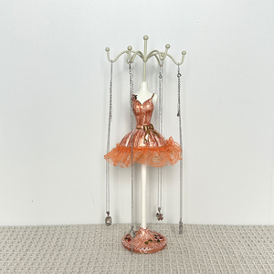 Figurine Collectibles8125