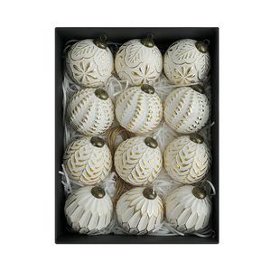 Christmas Baubles & Tree Ornaments3059