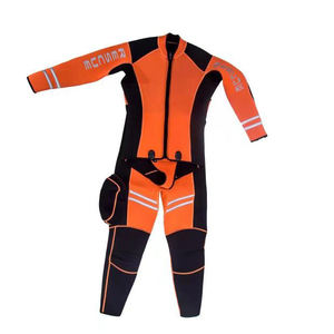 Diving Wetsuits/Drysuits15479