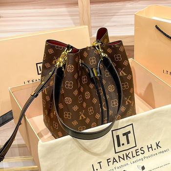 Women Bucket Bag79139